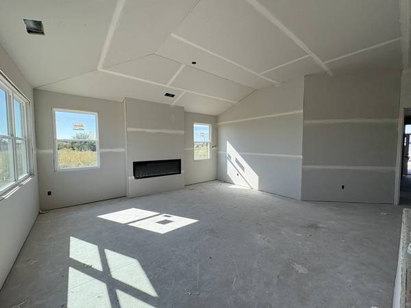 9213 Melissa Ave, Bel Aire, KS 67226