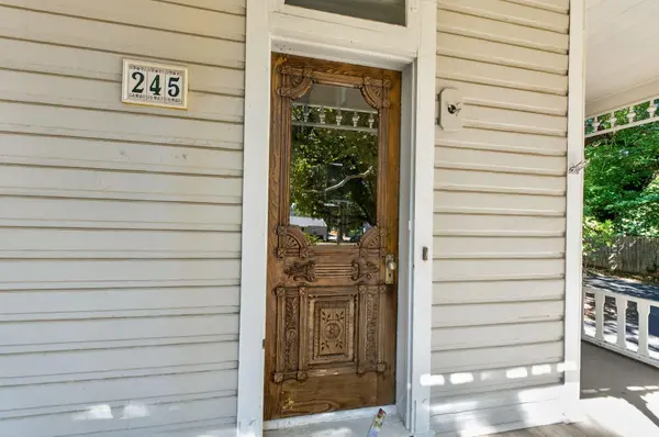 245 N Clay ST, Marshfield, MO 65706