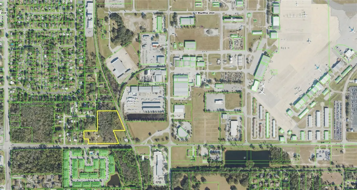 2999 KNUDSEN DR, Sanford, FL 32773