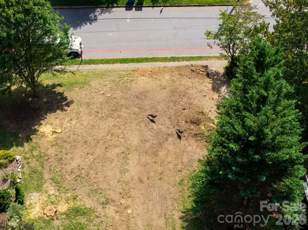 99999 Maney AVE #A, Asheville, NC 28804