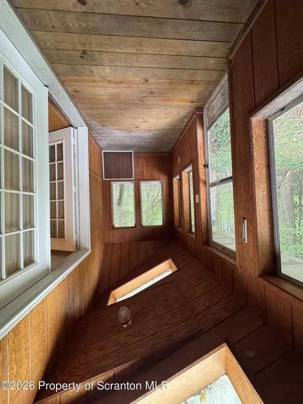 307 Elm ST, Dalton, PA 18414