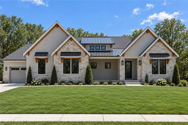 10605 N NORTHERN AVE, Kansas City, MO 64157