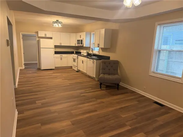 1226 Almira ST, Lawrence, KS 66044
