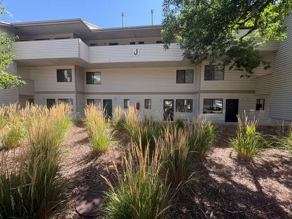 1705 Heatheridge #J104, Fort Collins, CO 80526