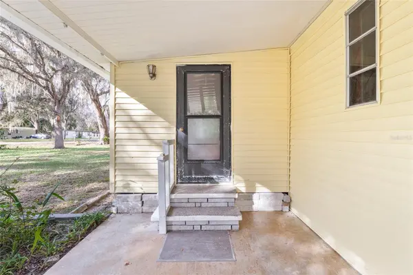 3809 CR 405N, Lake Panasoffkee, FL 33538
