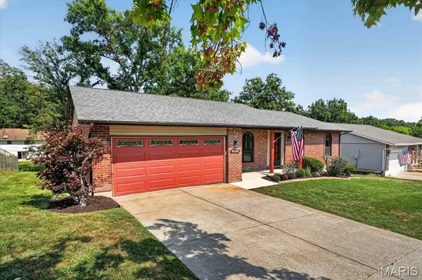 3943 Camelot Estates CT, St Louis, MO 63129