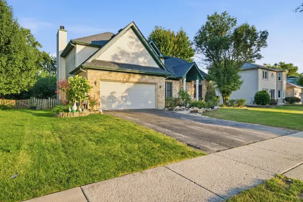 260 Tecumseh DR, Bolingbrook, IL 60490