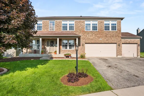 103 Evergreen DR, Kirkland, IL 60146