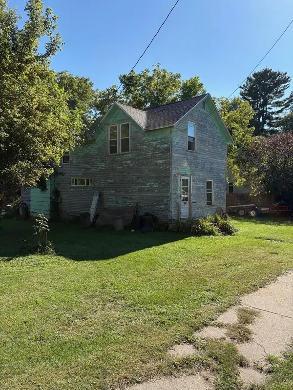 560 Main ST, Wilson, WI 54027
