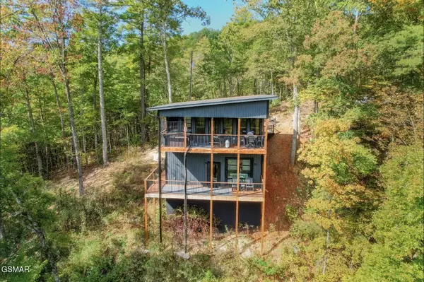 3009 Meadow View Road, Sevierville, TN 37862