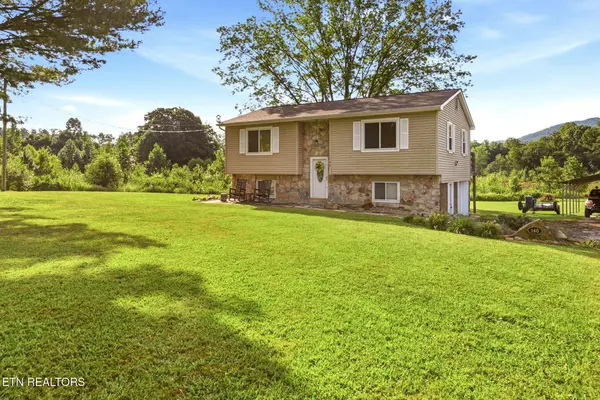 140 Susack Lane, Wartburg, TN 37887