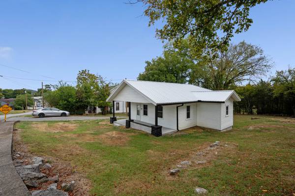 185 E Main St, Alexandria, TN 37012