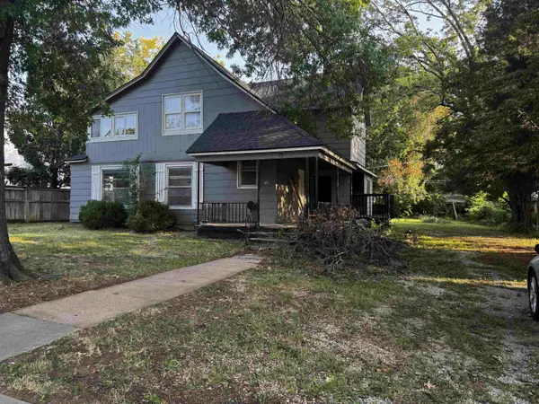 912 W Central Avenue,  El Dorado,  KS 67042
