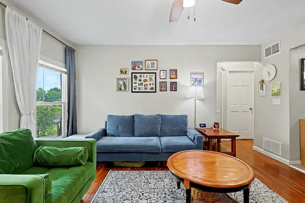 1837 S Drollinger, Wichita, KS 67218