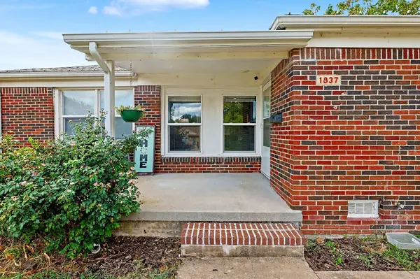1837 S Drollinger, Wichita, KS 67218