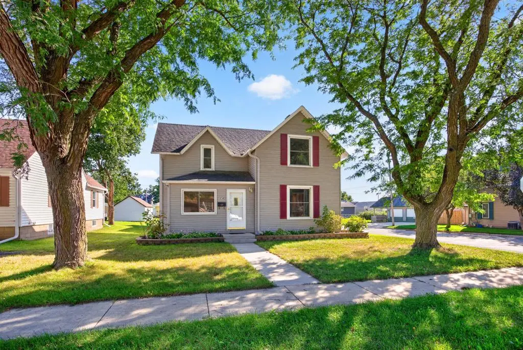 314 2nd ST SW, Stewartville, MN 55976