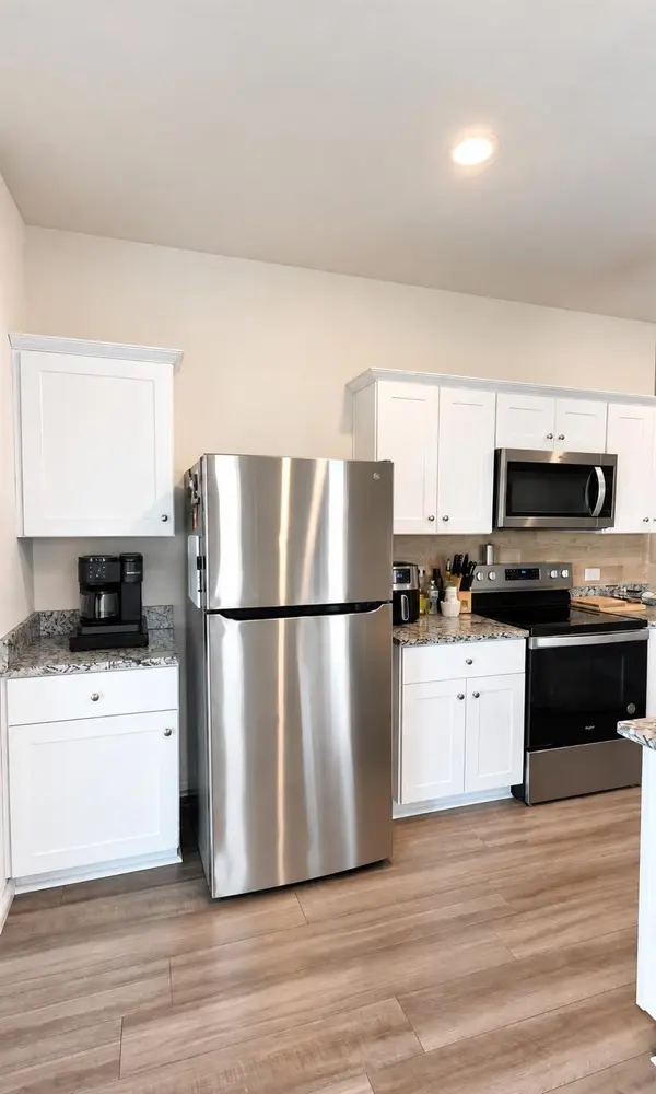 225 Comancheros RD, Jarrell, TX 76537