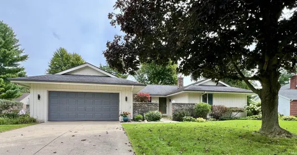 54530 Saddlebrook XING, Elkhart, IN 46514