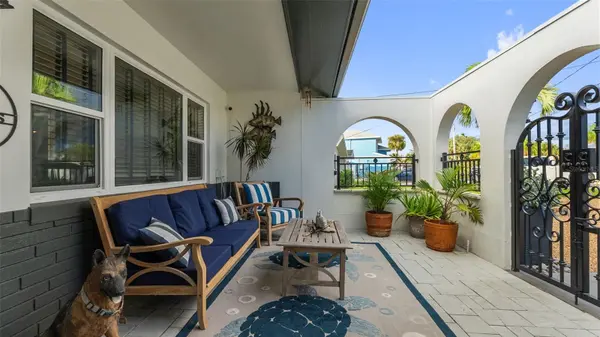 7008 S SHORE DR S, South Pasadena, FL 33707