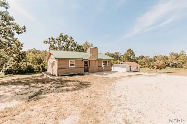 148 Sudhammer RD, Iberia, MO 65486