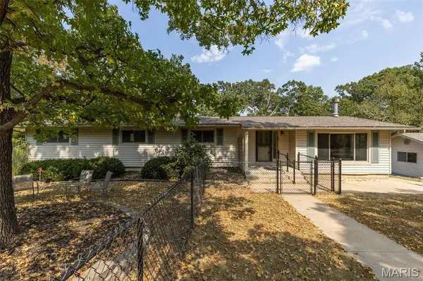 235 Eckardt LN, Hillsboro, MO 63050