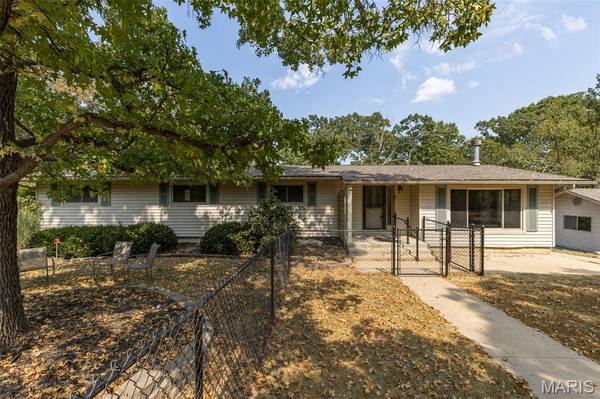 235 Eckardt LN, Hillsboro, MO 63050