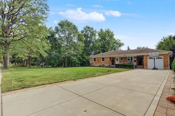 1338 35th ST, Munster, IN 46321