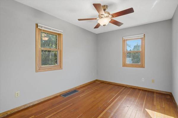 124 W 6th ST, New Richmond, WI 54017