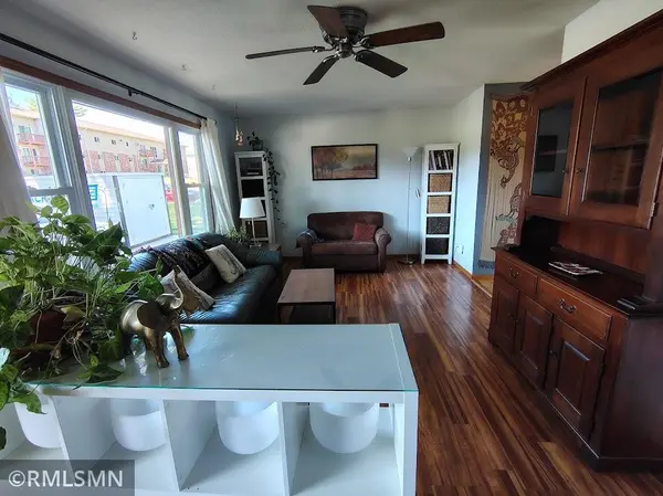 1417 Autumn DR, Faribault, MN 55021