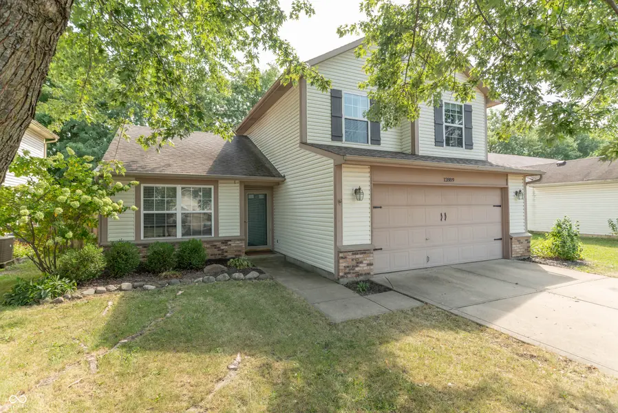 12889 Longleaf LN, Fishers, IN 46038