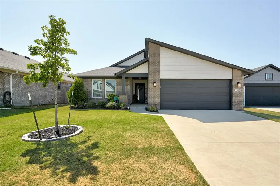 16136 Quiet Storm DR, Oklahoma City, OK 73170