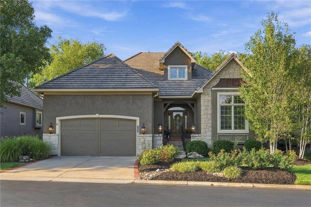 5404 W 124th TER, Leawood, KS 66209