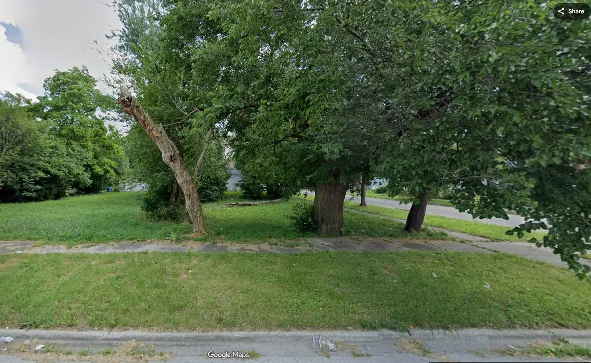 357 W 117th ST, Chicago, IL 60628