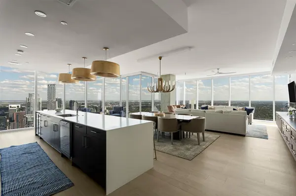 301 West Ave #5603, Austin, TX 78701