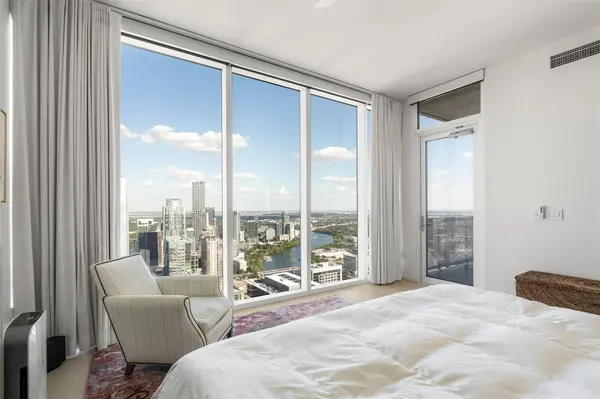 301 West Ave #5603, Austin, TX 78701