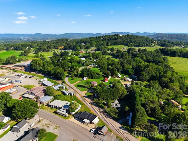 679 E Main AVE, Taylorsville, NC 28681