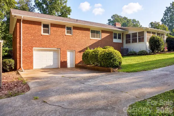 229 Random RD #2, Mocksville, NC 27028