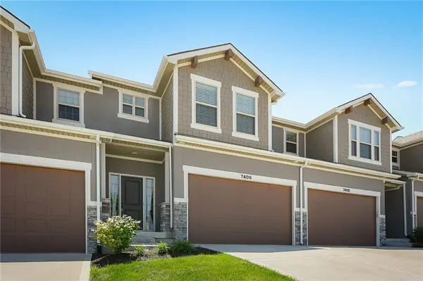 7409 GRAND SLAM ST, Parkville, MO 64152