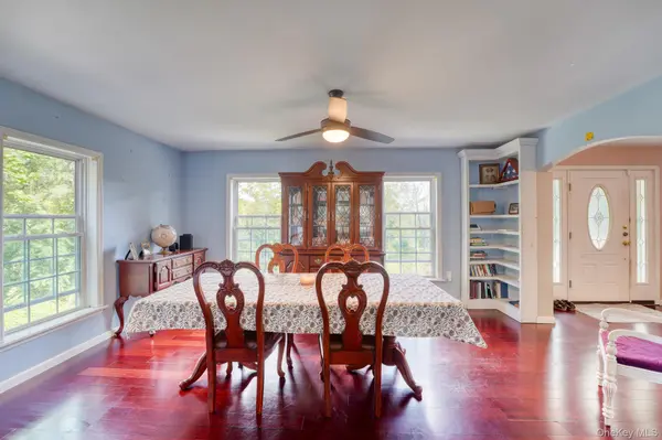 99 Milton TPKE, Milton, NY 12547