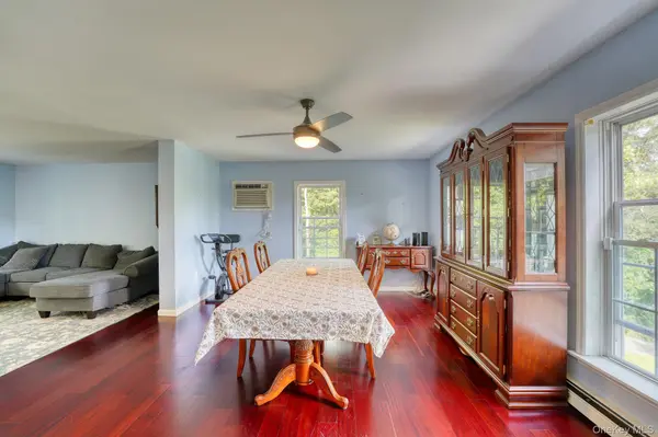 99 Milton TPKE, Milton, NY 12547