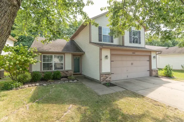 12889 Longleaf LN, Fishers, IN 46038