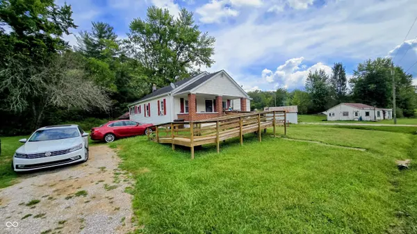 4227 N State Road 135 X, Freetown, IN 47235
