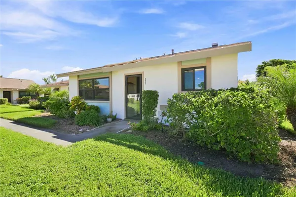 6322 29TH AVE W #6400, Bradenton, FL 34209