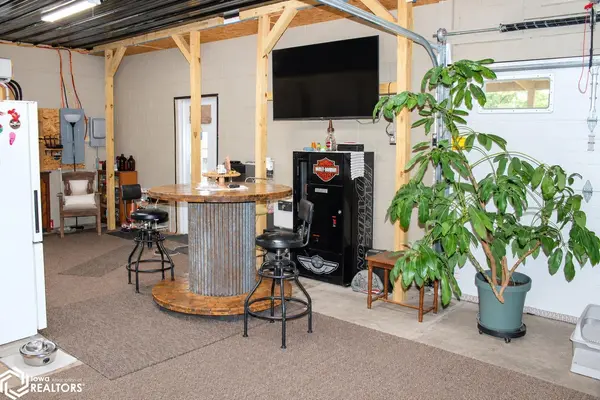 203 Mill ST, Bloomfield, IA 52537
