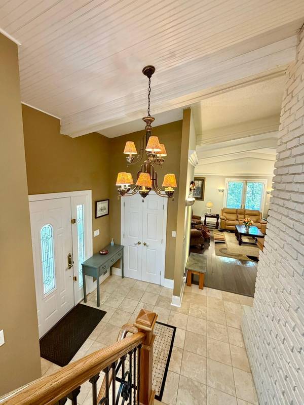 1609 Ridgewood LN, Red Wing, MN 55066