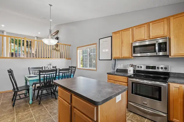 21233 Independence AVE, Lakeville, MN 55044
