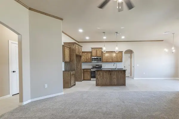 4533 Adobe CT, Yukon, OK 73099