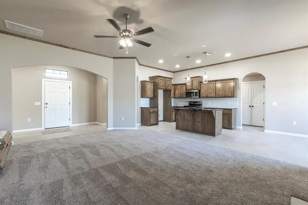 4533 Adobe CT, Yukon, OK 73099