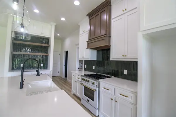 9316 SW 38th ST, Oklahoma City, OK 73179