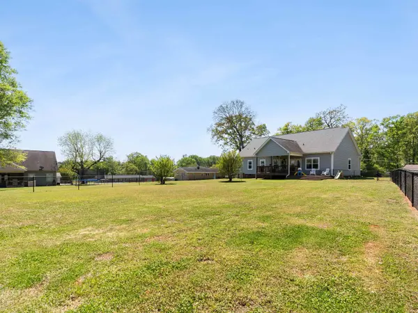 1008 Sylvia ST, Greer, SC 29651